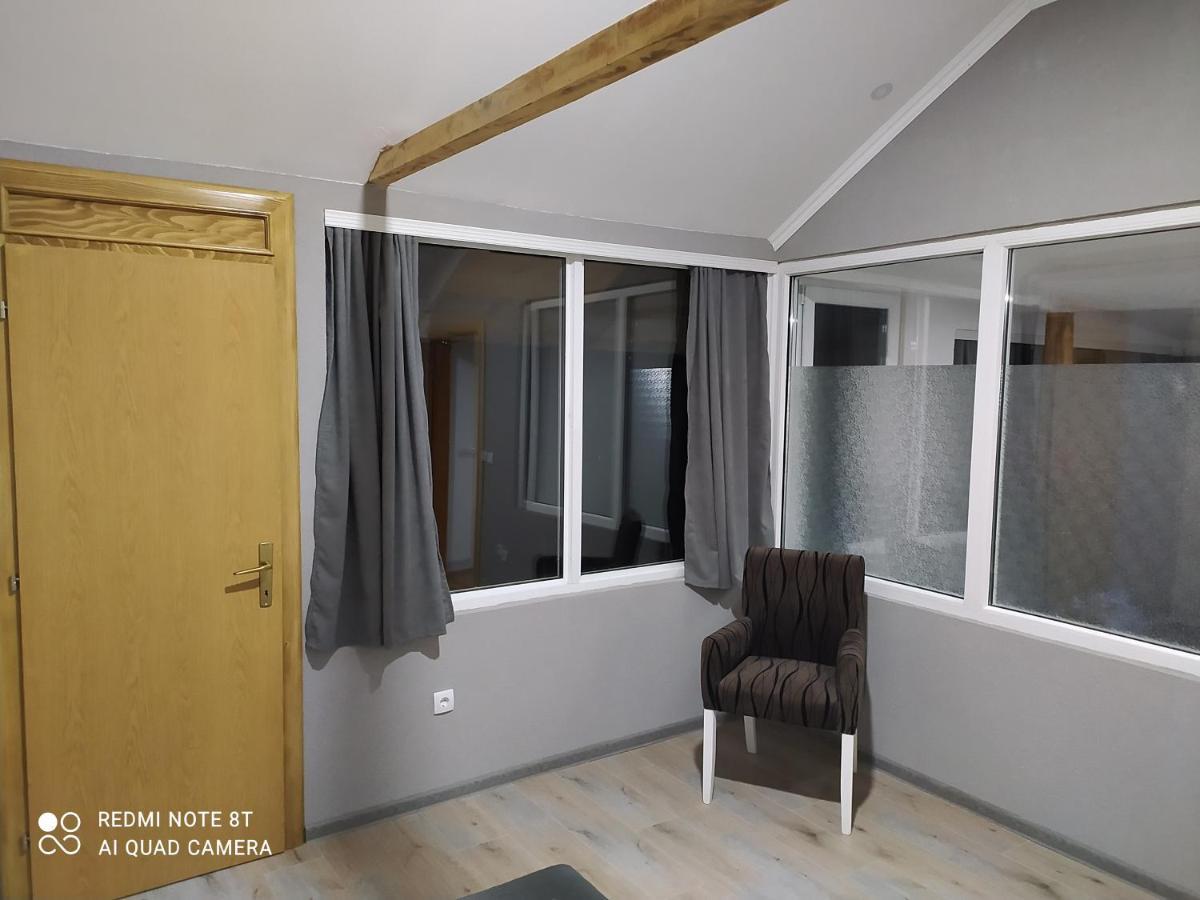 Lenilenii Bungalows Jajce Exterior photo